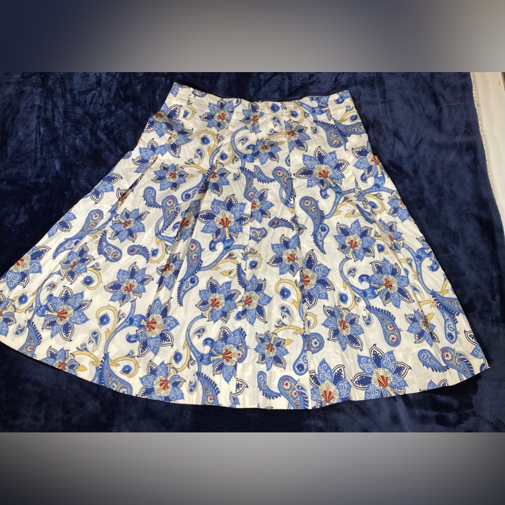 NWT Tommy Hilfiger Paisley Drop Waist Full A Line Skirt, Cream and Blue, Size 10